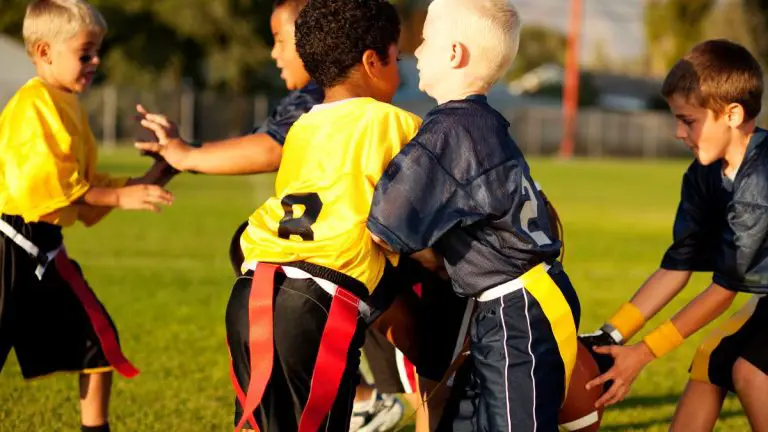 role-of-pass-rusher-in-flag-football-including-rules-flag-football-world